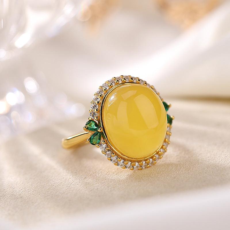 Natural Amber Women's Egg-Shaped Ring - ozlvii